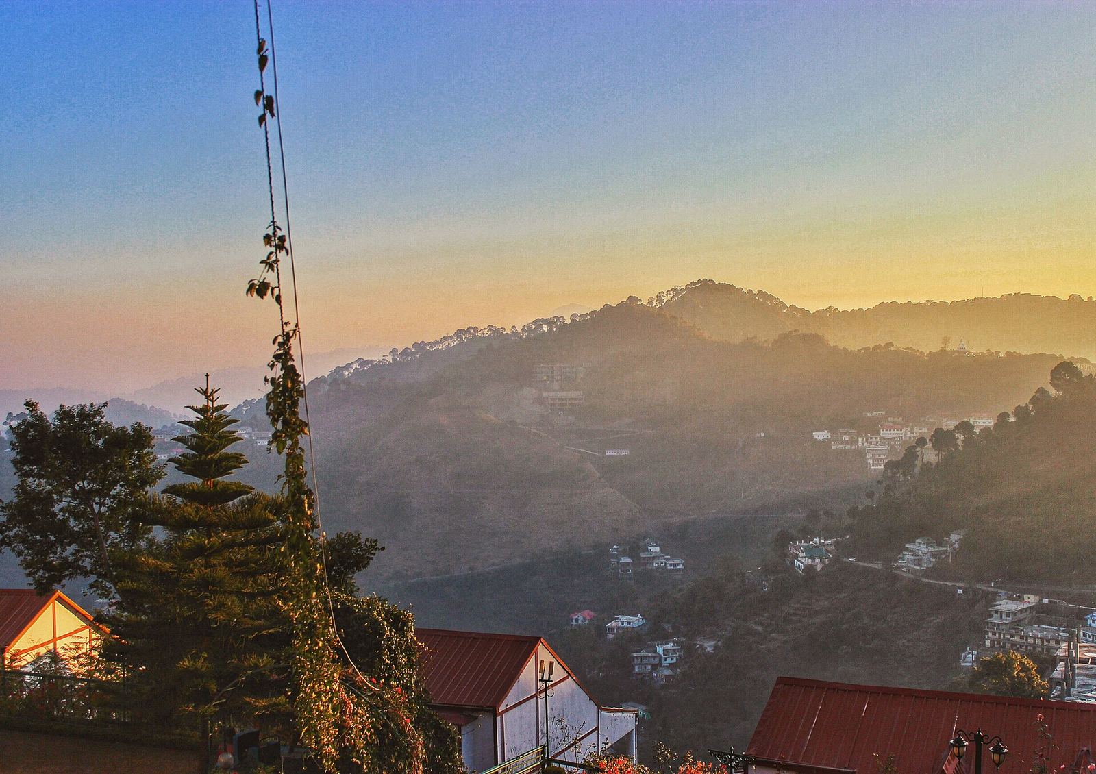 Chandigarh to Shimla: how long does it take, and should you take the bus, taxi or toy train?